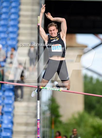 Thumbnail 1 in PSAL Brooklyn, Queens, Staten Island Championships (Boys Field Events) photogallery.