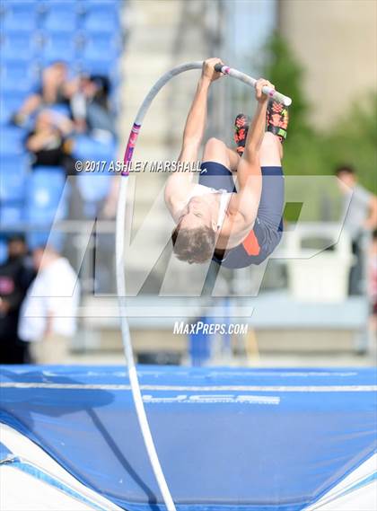 Thumbnail 2 in PSAL Brooklyn, Queens, Staten Island Championships (Boys Field Events) photogallery.