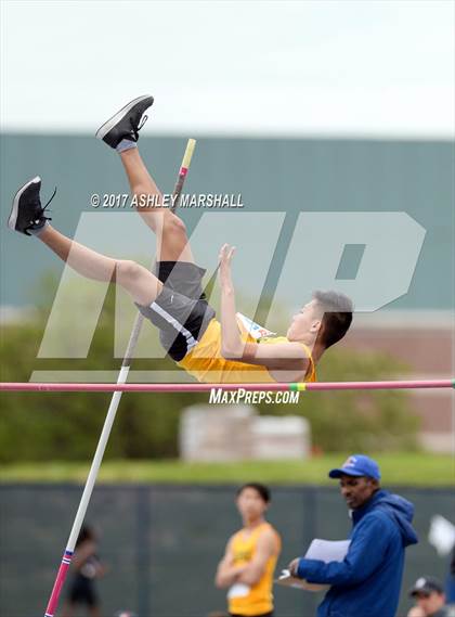Thumbnail 1 in PSAL Brooklyn, Queens, Staten Island Championships (Boys Field Events) photogallery.