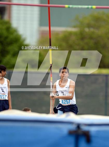 Thumbnail 2 in PSAL Brooklyn, Queens, Staten Island Championships (Boys Field Events) photogallery.