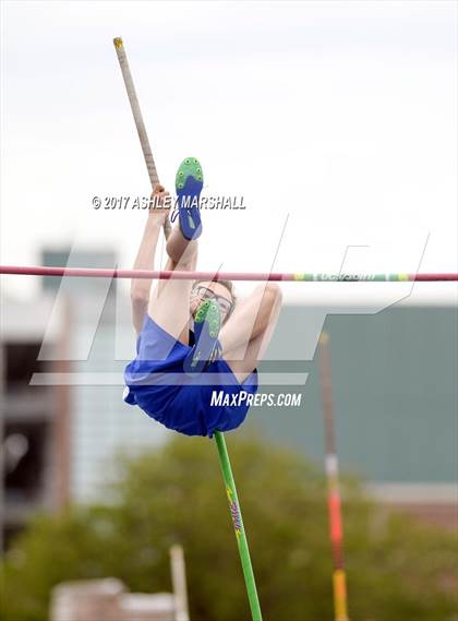 Thumbnail 2 in PSAL Brooklyn, Queens, Staten Island Championships (Boys Field Events) photogallery.