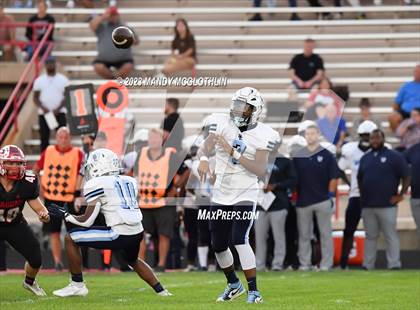Thumbnail 1 in Belleville East @ Pekin photogallery.