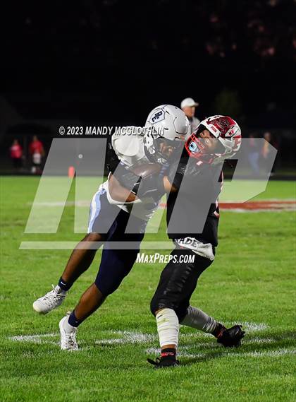Thumbnail 2 in Belleville East @ Pekin photogallery.