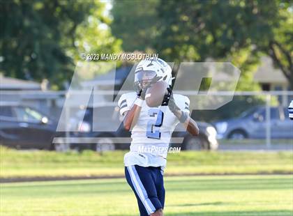 Thumbnail 3 in Belleville East @ Pekin photogallery.