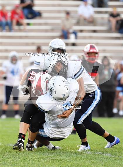 Thumbnail 2 in Belleville East @ Pekin photogallery.