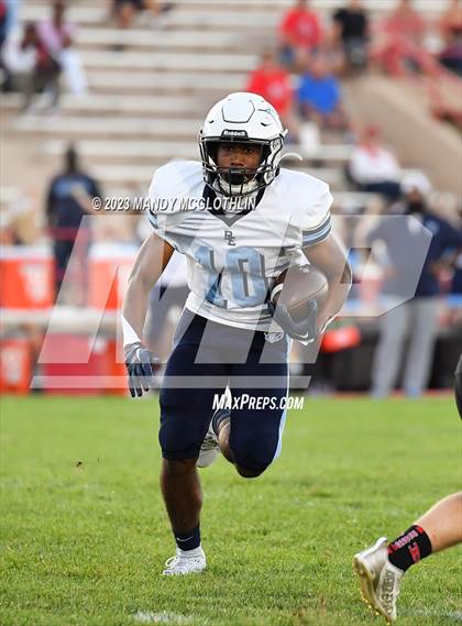 Thumbnail 1 in Belleville East @ Pekin photogallery.