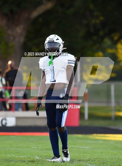 Thumbnail 1 in Belleville East @ Pekin photogallery.