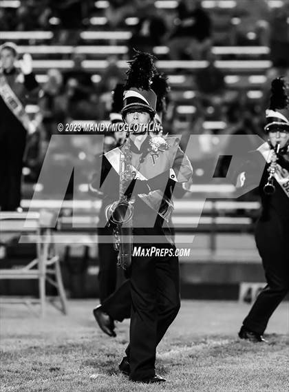 Thumbnail 1 in Belleville East @ Pekin photogallery.