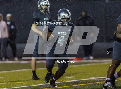 Thumbnail 2 in Inglewood vs. Edison (CIF SS Division 3 Round 2) photogallery.