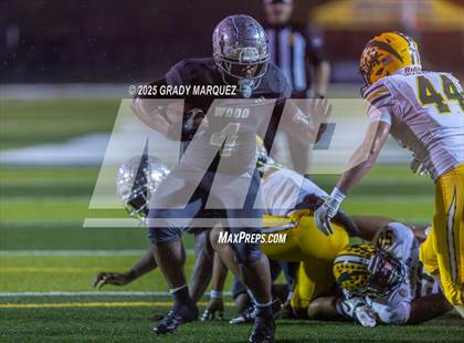 Thumbnail 1 in Inglewood vs. Edison (CIF SS Division 3 Round 2) photogallery.