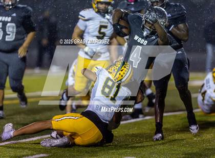 Thumbnail 3 in Inglewood vs. Edison (CIF SS Division 3 Round 2) photogallery.