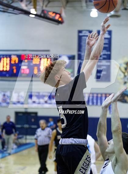 Thumbnail 2 in Churubusco @ Woodlan photogallery.