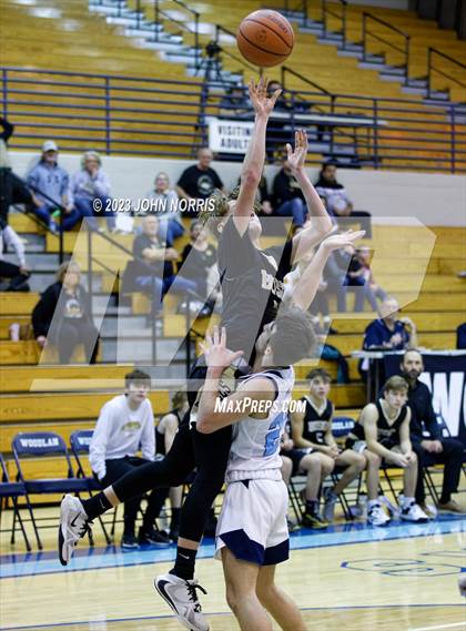 Thumbnail 1 in Churubusco @ Woodlan photogallery.