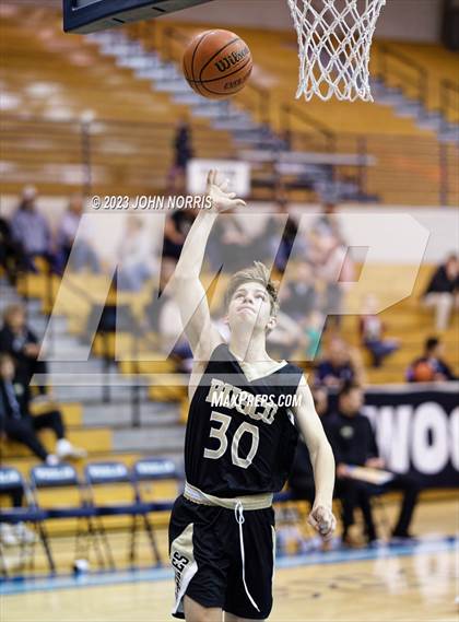 Thumbnail 3 in Churubusco @ Woodlan photogallery.