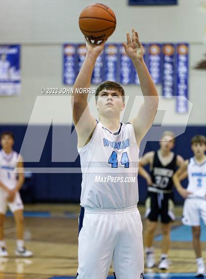 Thumbnail 1 in Churubusco @ Woodlan photogallery.