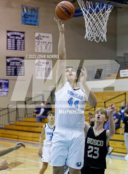 Thumbnail 1 in Churubusco @ Woodlan photogallery.