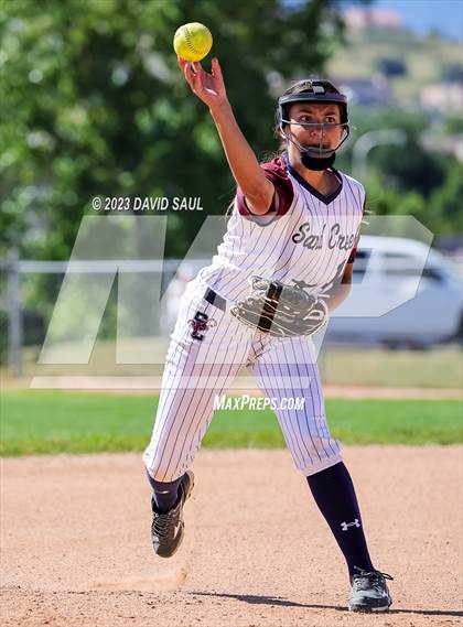 Thumbnail 3 in Elizabeth @ Sand Creek photogallery.