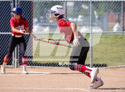 Thumbnail 2 in Elizabeth @ Sand Creek photogallery.