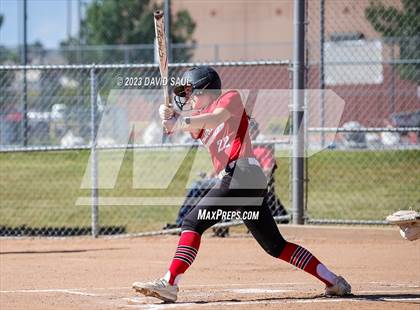 Thumbnail 2 in Elizabeth @ Sand Creek photogallery.