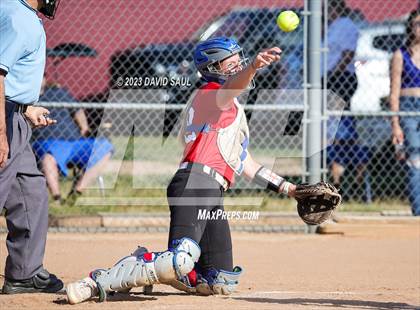 Thumbnail 3 in Elizabeth @ Sand Creek photogallery.