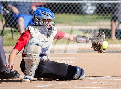 Thumbnail 2 in Elizabeth @ Sand Creek photogallery.