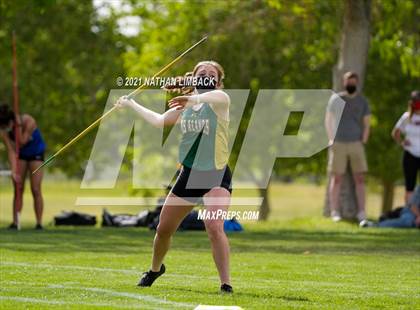 Thumbnail 2 in Albuquerque Academy Track Meet photogallery.