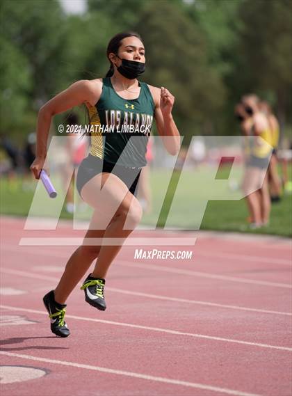 Thumbnail 2 in Albuquerque Academy Track Meet photogallery.