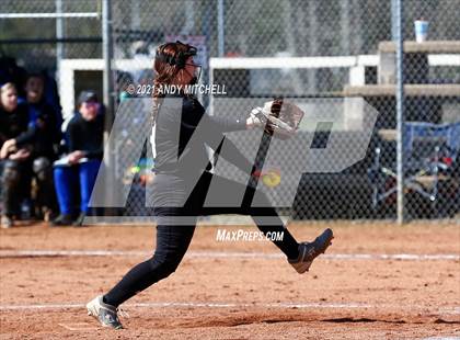 Thumbnail 1 in Sale Crek vs GPS photogallery.