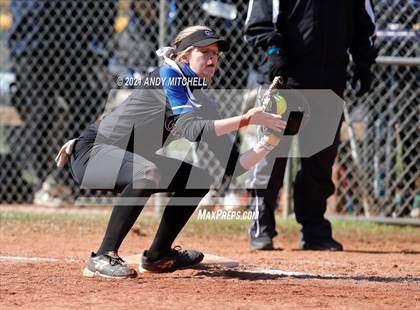 Thumbnail 3 in Sale Crek vs GPS photogallery.