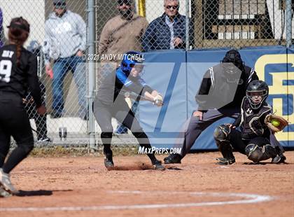 Thumbnail 2 in Sale Crek vs GPS photogallery.