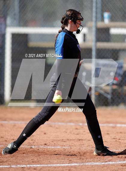 Thumbnail 3 in Sale Crek vs GPS photogallery.