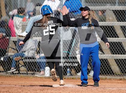 Thumbnail 3 in Sale Crek vs GPS photogallery.