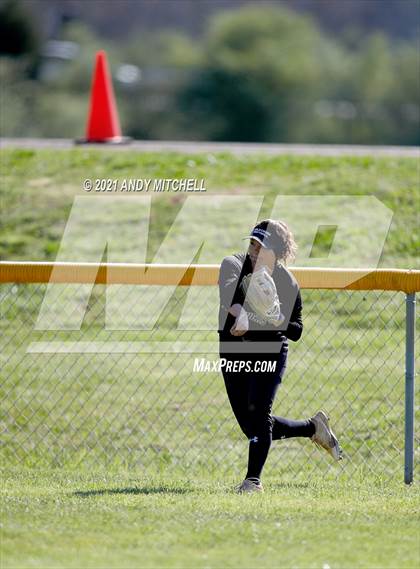 Thumbnail 1 in Sale Crek vs GPS photogallery.