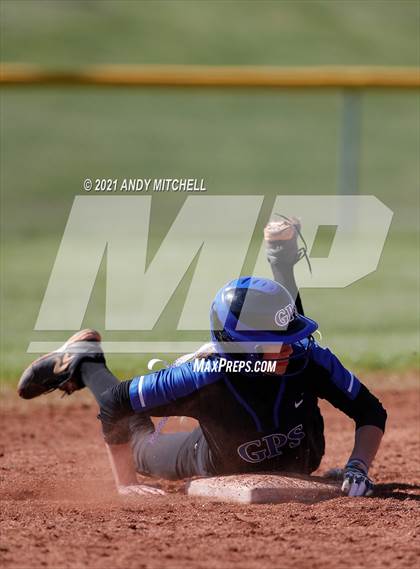 Thumbnail 3 in Sale Crek vs GPS photogallery.
