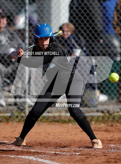 Thumbnail 2 in Sale Crek vs GPS photogallery.