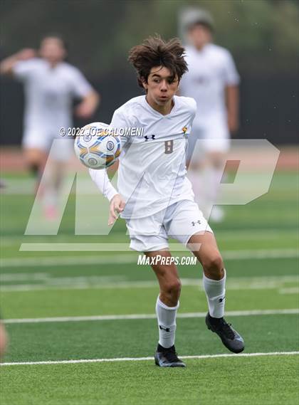 Thumbnail 3 in Flour Bluff vs Pieper (Alamo Heights Invitational) photogallery.