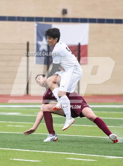 Thumbnail 3 in Flour Bluff vs Pieper (Alamo Heights Invitational) photogallery.