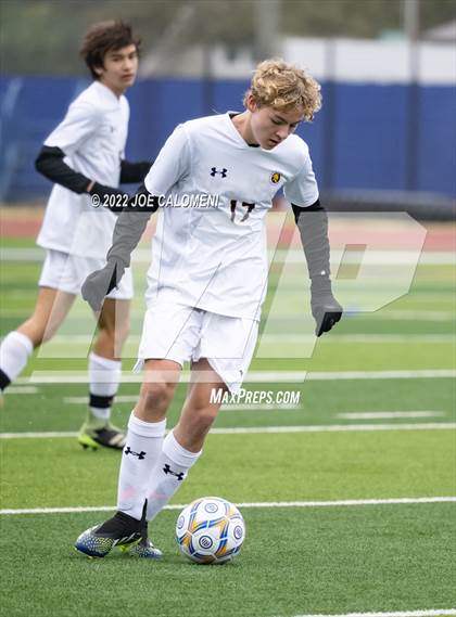 Thumbnail 3 in Flour Bluff vs Pieper (Alamo Heights Invitational) photogallery.