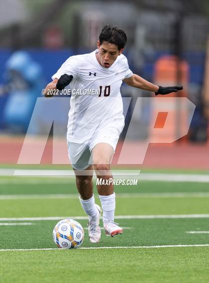Thumbnail 2 in Flour Bluff vs Pieper (Alamo Heights Invitational) photogallery.