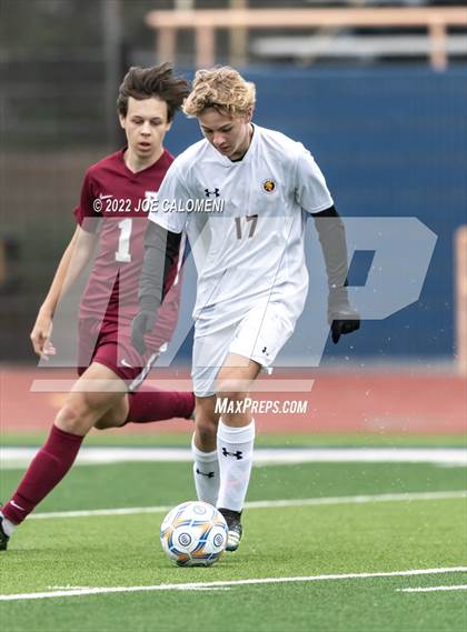 Thumbnail 2 in Flour Bluff vs Pieper (Alamo Heights Invitational) photogallery.