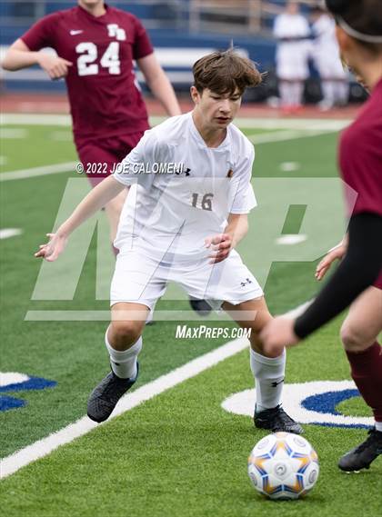 Thumbnail 2 in Flour Bluff vs Pieper (Alamo Heights Invitational) photogallery.