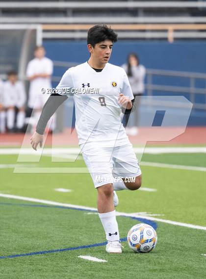 Thumbnail 2 in Flour Bluff vs Pieper (Alamo Heights Invitational) photogallery.