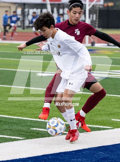 Thumbnail 2 in Flour Bluff vs Pieper (Alamo Heights Invitational) photogallery.