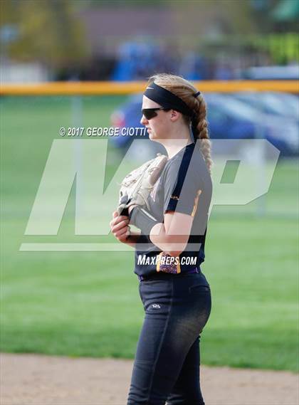Thumbnail 1 in Elkhorn @ Westosha Central photogallery.