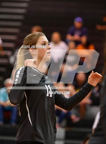 Thumbnail 1 in Cedar Ridge @ Vandegrift photogallery.