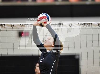 Thumbnail 3 in Cedar Ridge @ Vandegrift photogallery.