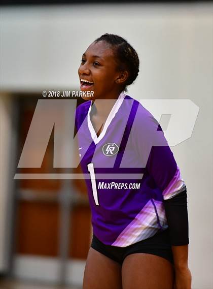 Thumbnail 1 in Cedar Ridge @ Vandegrift photogallery.