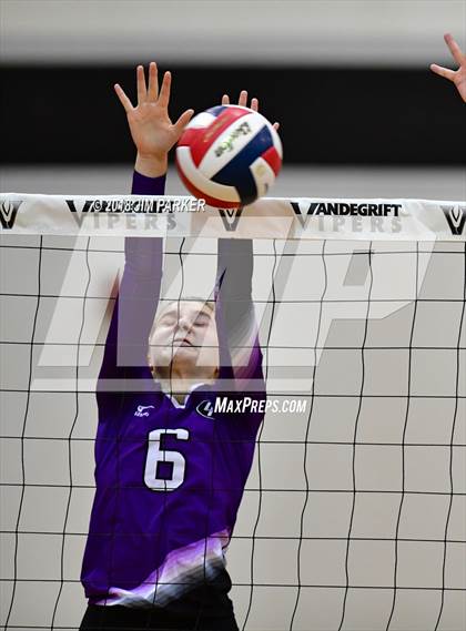 Thumbnail 1 in Cedar Ridge @ Vandegrift photogallery.