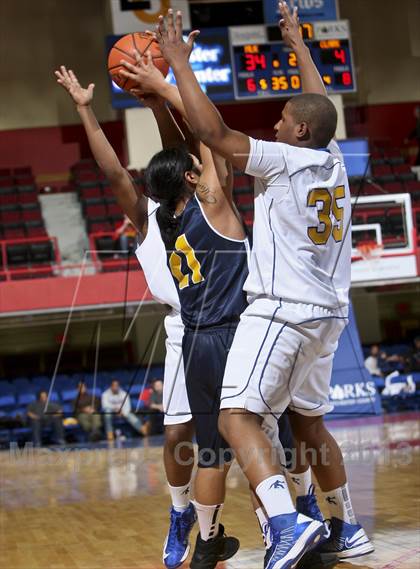 Thumbnail 1 in Clark Academy vs Martin Luther King, Jr. (Section 1 Class D Semifinal) photogallery.