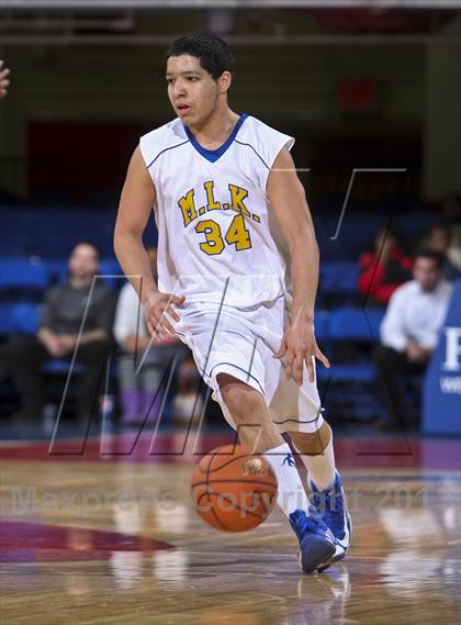 Thumbnail 2 in Clark Academy vs Martin Luther King, Jr. (Section 1 Class D Semifinal) photogallery.